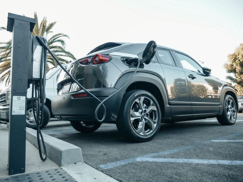 Cargador para vehículo eléctrico